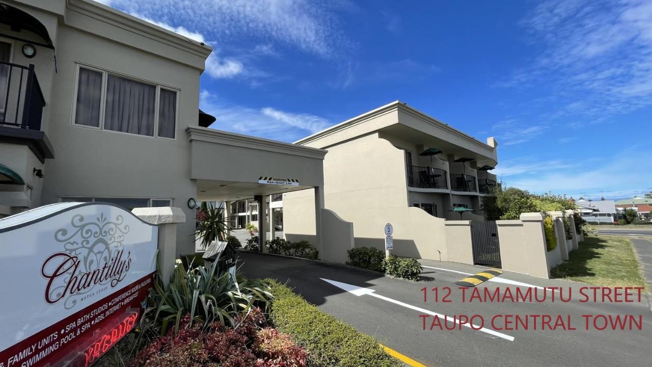 Chantillys Motor Lodge Таупо Экстерьер фото