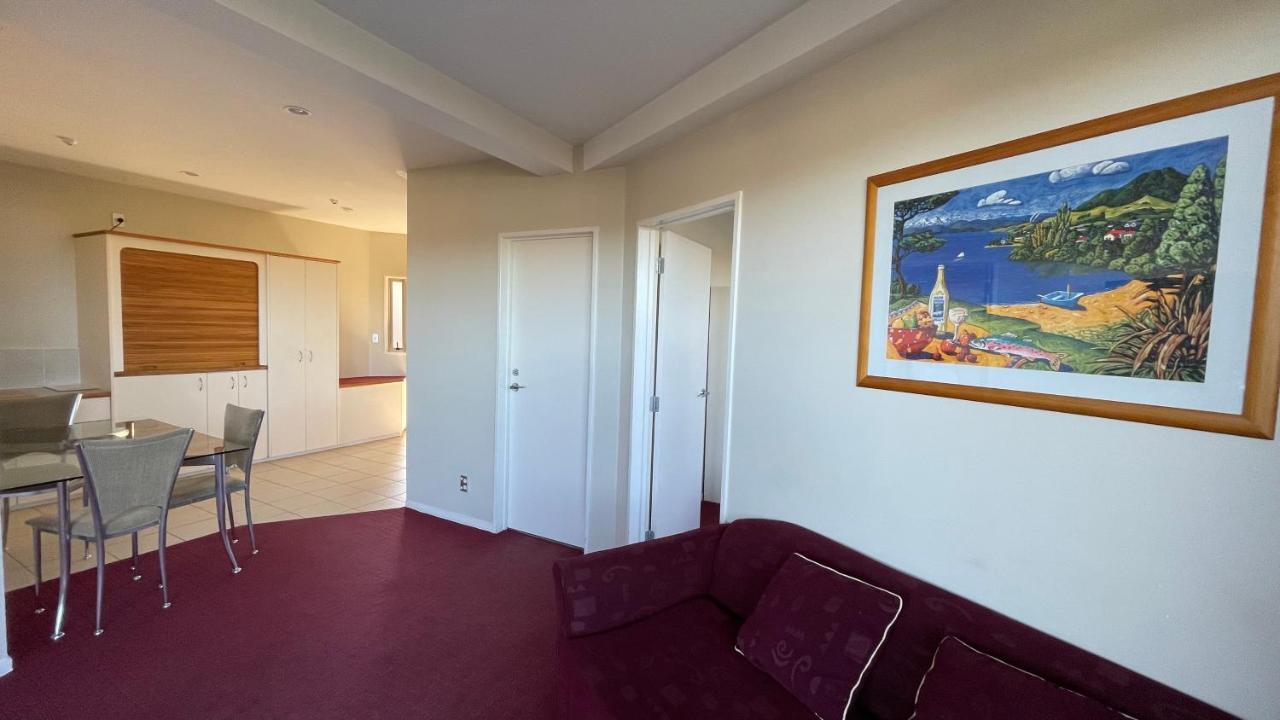 Chantillys Motor Lodge Таупо Экстерьер фото