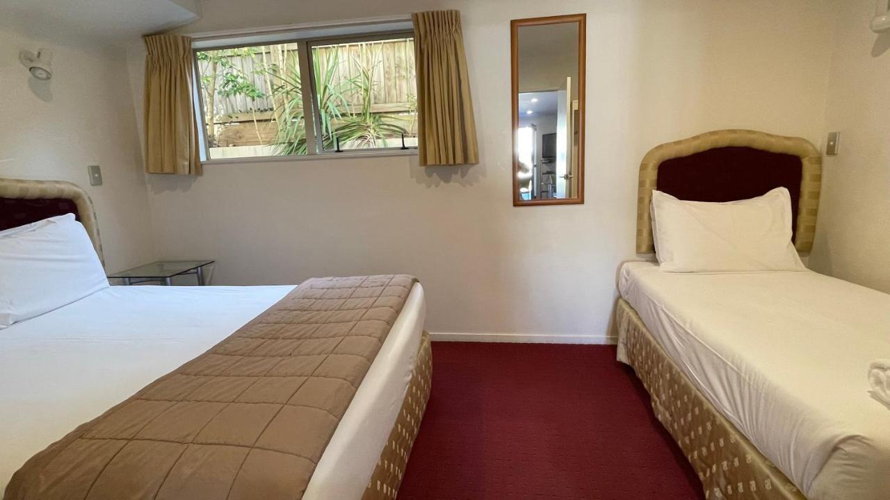 Chantillys Motor Lodge Таупо Экстерьер фото