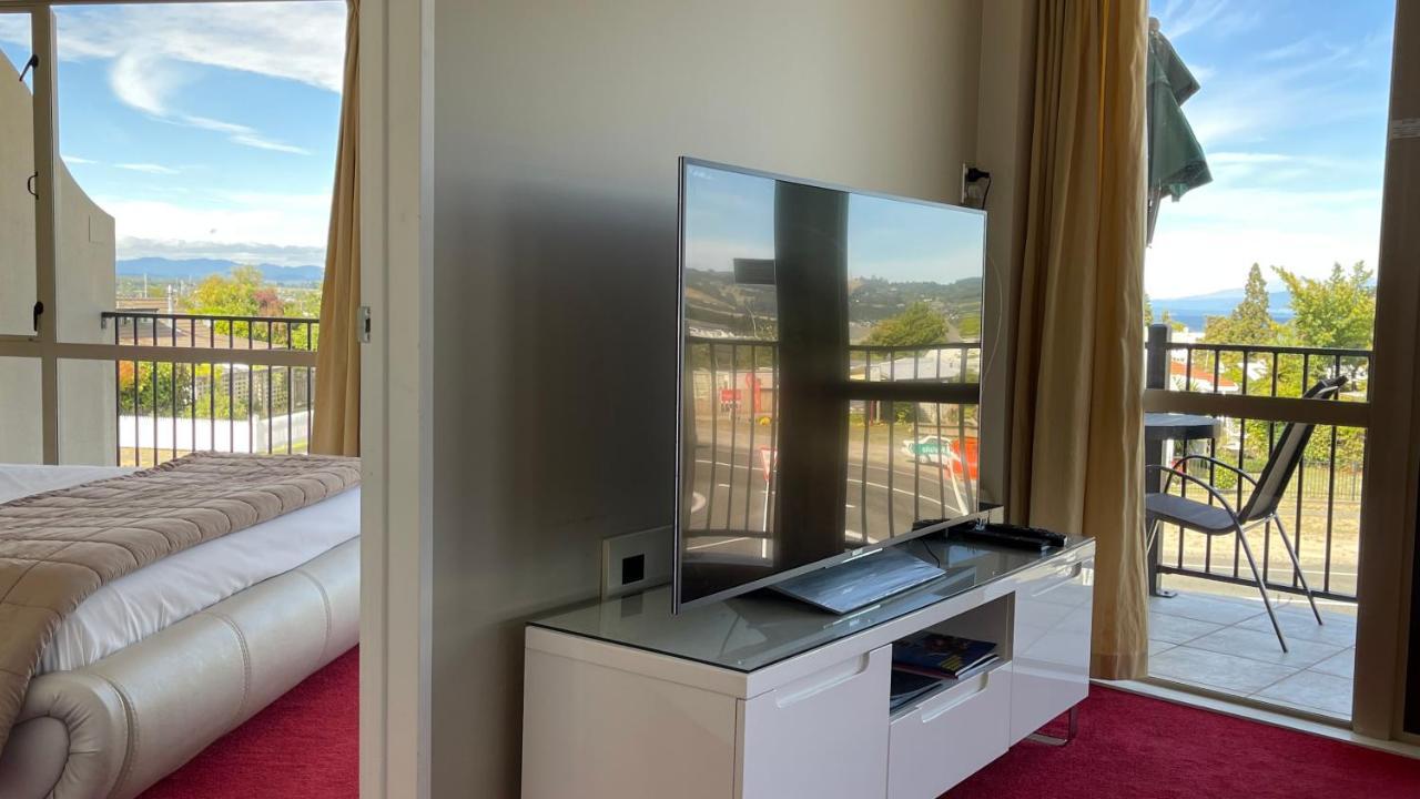 Chantillys Motor Lodge Таупо Экстерьер фото