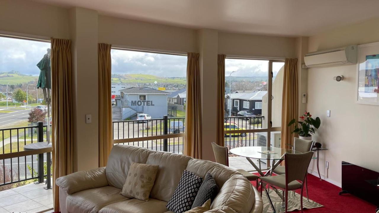 Chantillys Motor Lodge Таупо Экстерьер фото
