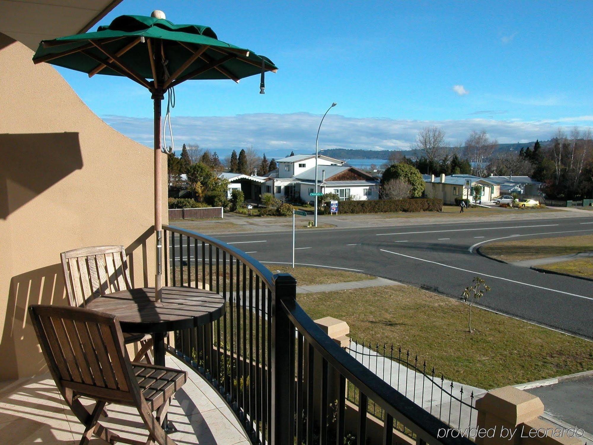 Chantillys Motor Lodge Таупо Экстерьер фото